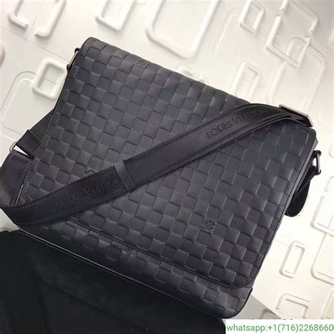 LOUIS VUITTON Louis Vuitton District MM Shoulder Bag N41284 